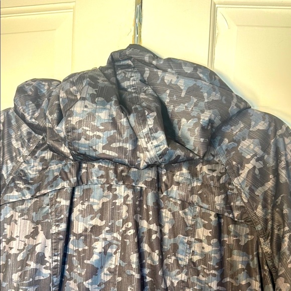 NWT Chase54 Black, Gray, Green Camouflage Rain/Utility Jacket Hide-Away Hood - Picture 5 of 12